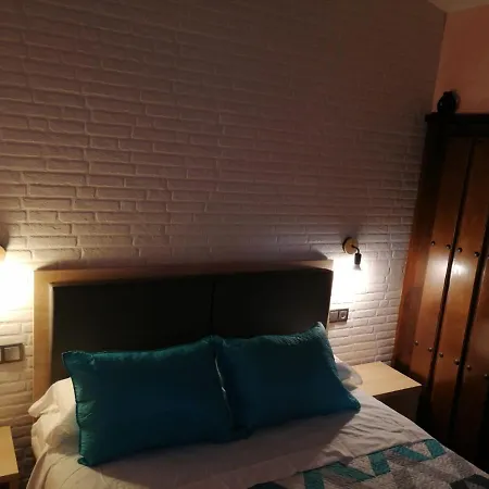 Buenavista Con Jacuzzi Y Jardin Privado En * Abadia