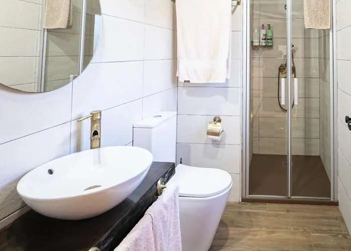 Buenavista Con Jacuzzi Y Jardin Privado En Att-cc-0608 *